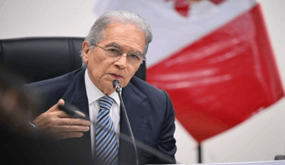 Vladimiro Huaroc: "Perú puede crecer sin dejar de proteger el ambiente"